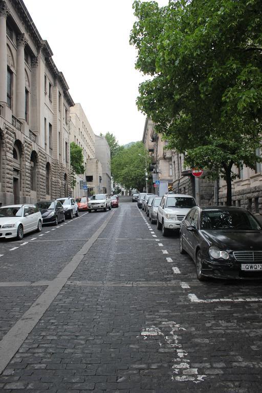 Apartment In Purtseladze Street Τυφλίδα Εξωτερικό φωτογραφία